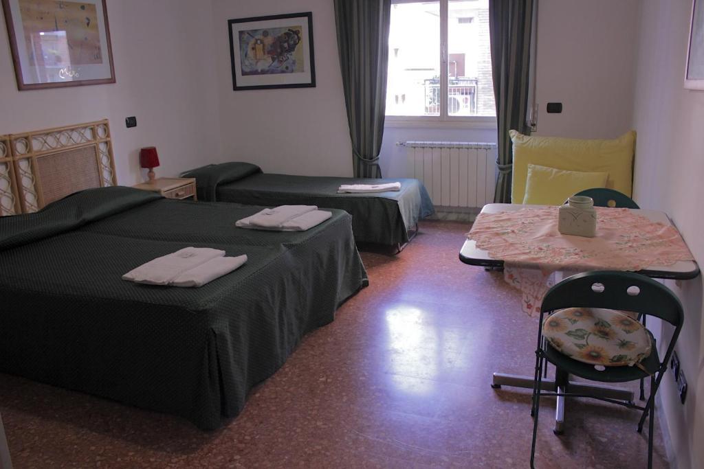 Апарт отель Tourist House Roma Номер фото