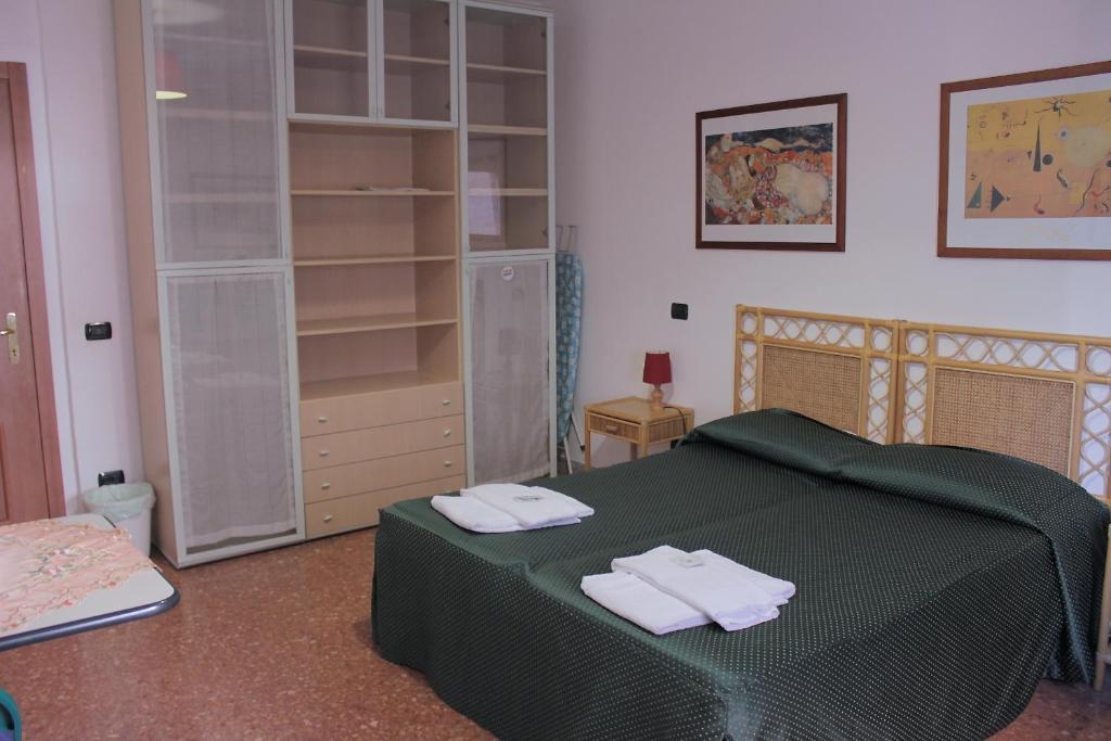 Апарт отель Tourist House Roma Номер фото